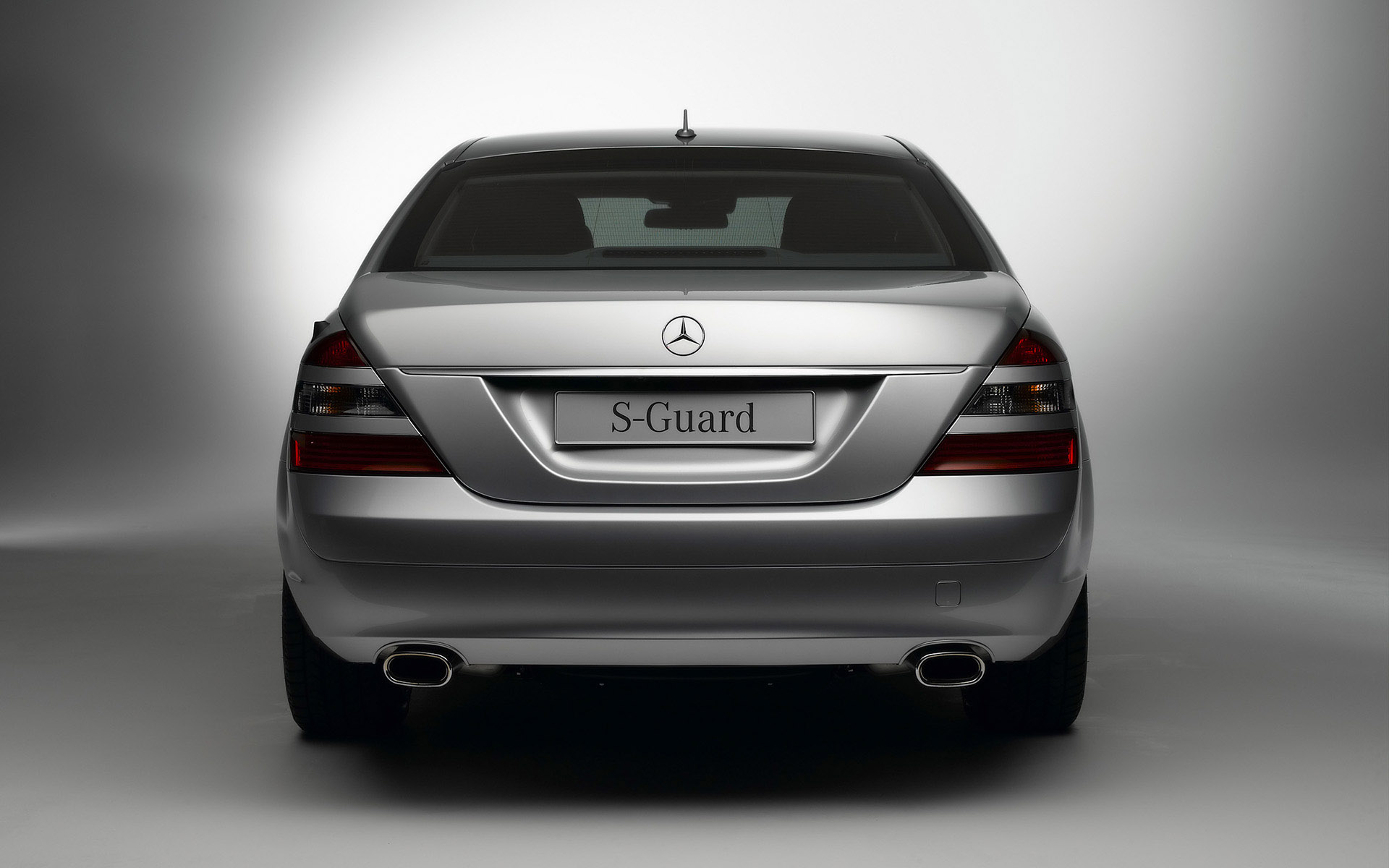 高清概念车桌面壁纸未来科技感1920x1200