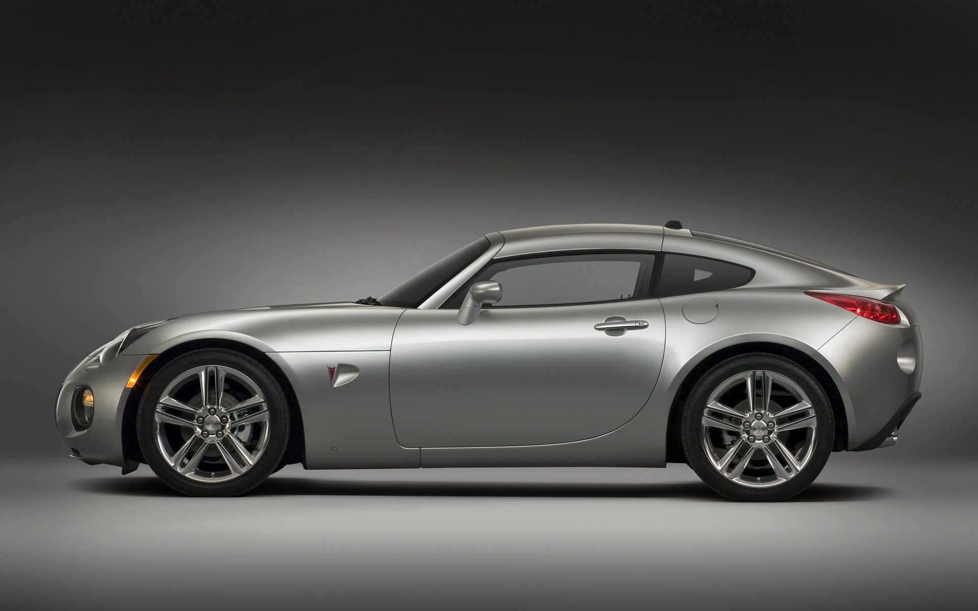 超跑觉醒高清桌面壁纸猛兽出闸1920x1200