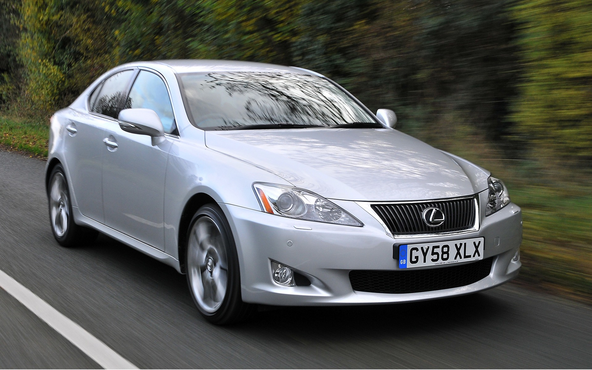 永恒汽车设计高清桌面壁纸1920x1200