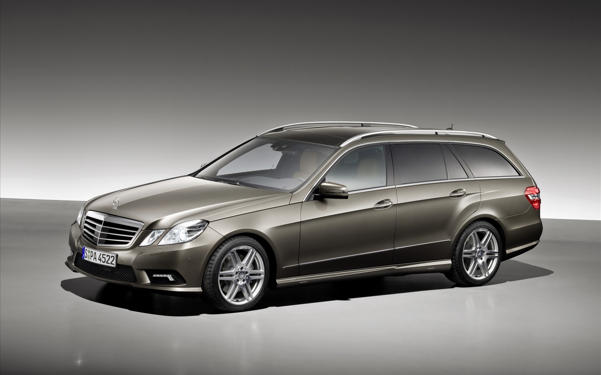 最新高清汽车壁纸桥梁隧道穿梭1920x1200