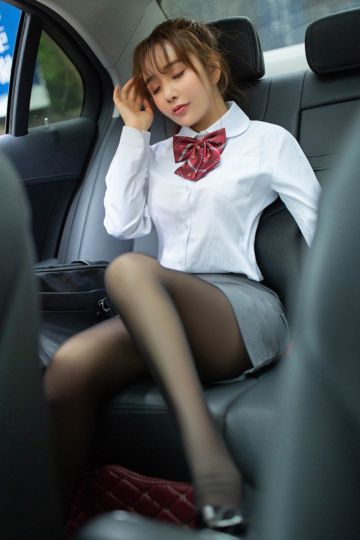 女神级美女优雅身姿手机壁纸壁纸精选图库