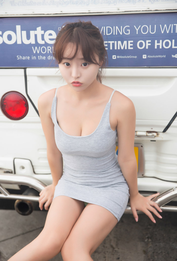 清新素人甜妹恬静身段手机壁纸壁纸