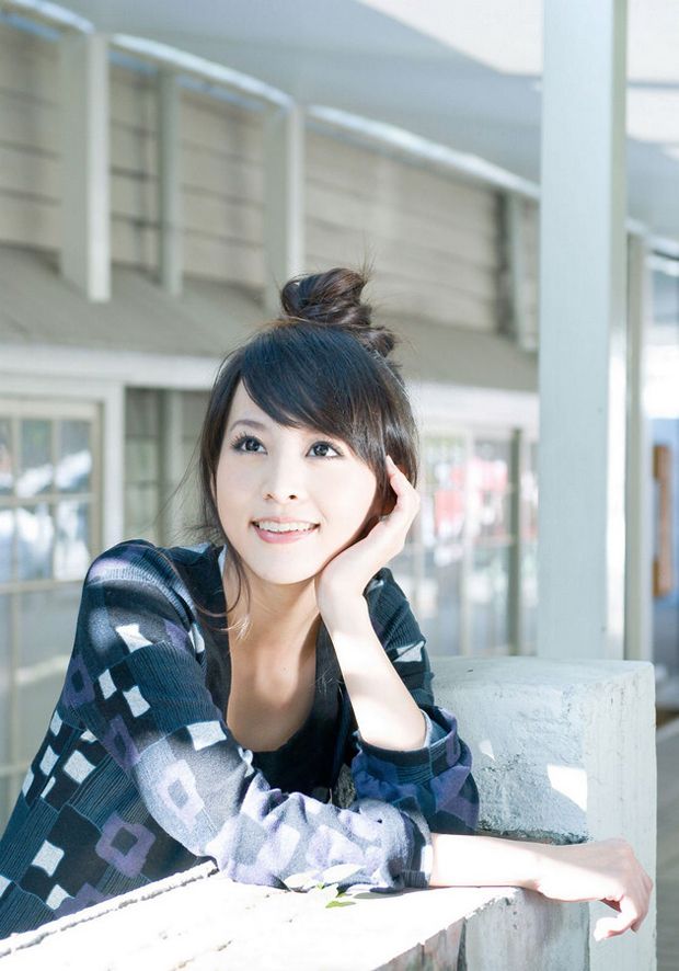 日系美少女精致身段高清手机壁纸壁纸集