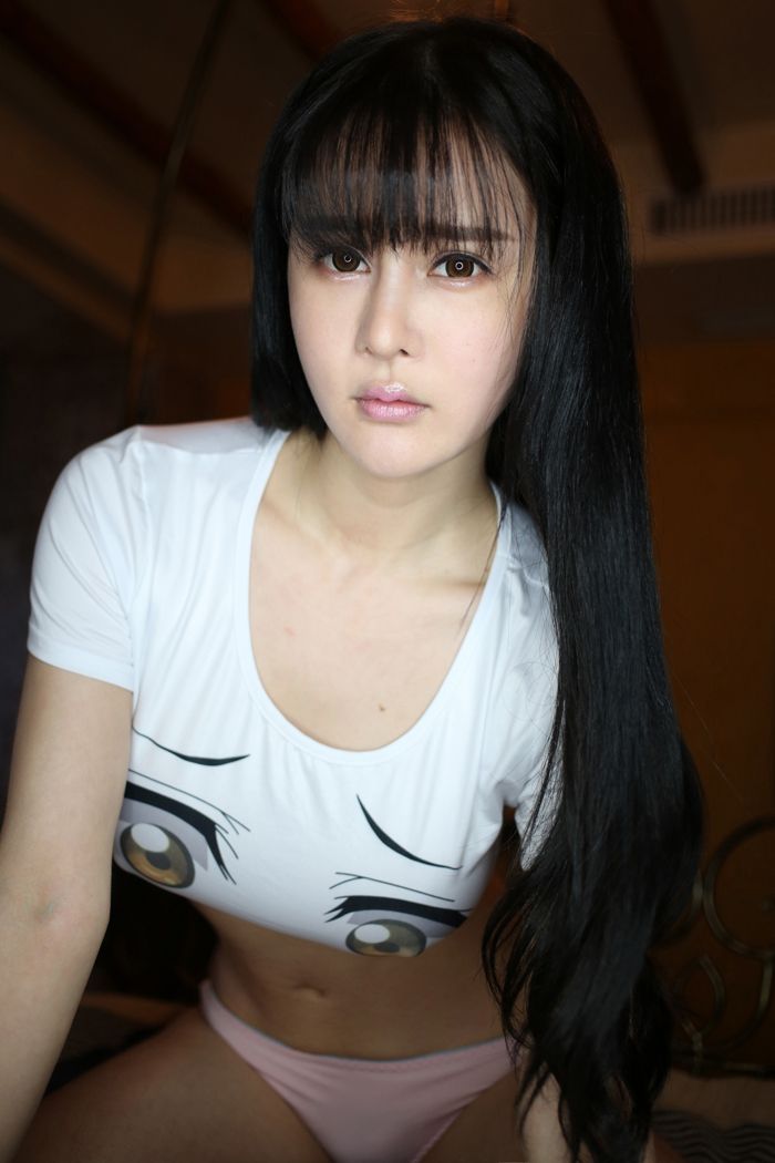 职场素人美少女火辣身姿手机壁纸壁纸