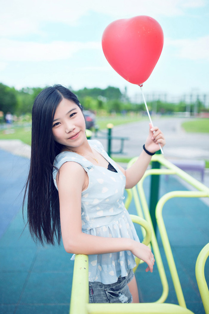 比基尼御姐壁纸热辣撩人免费下载集