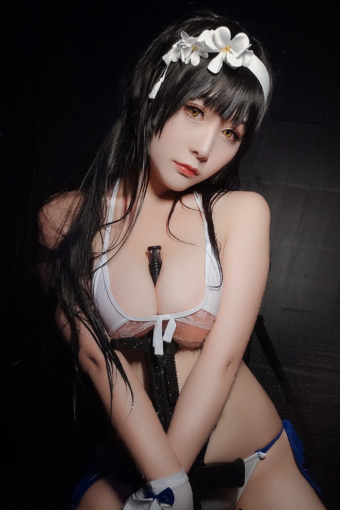 俏皮邻家女孩玲珑身段手机壁纸壁纸素材