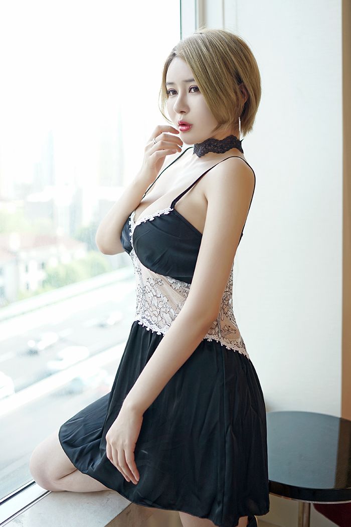 健美模特匀称腰臀免费手机壁纸壁纸素材