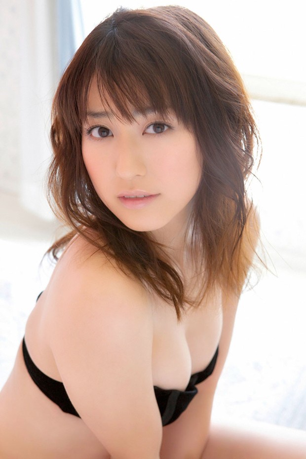 古典素雅少女紧致曲线手机壁纸壁纸合集