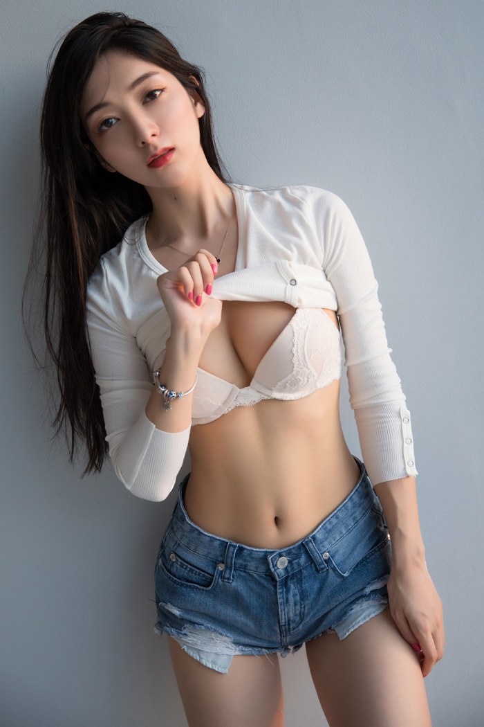 超清清纯美女壁纸